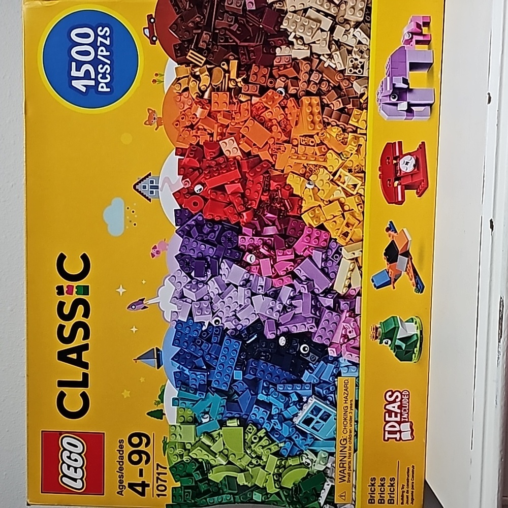 Lego classics Lego box